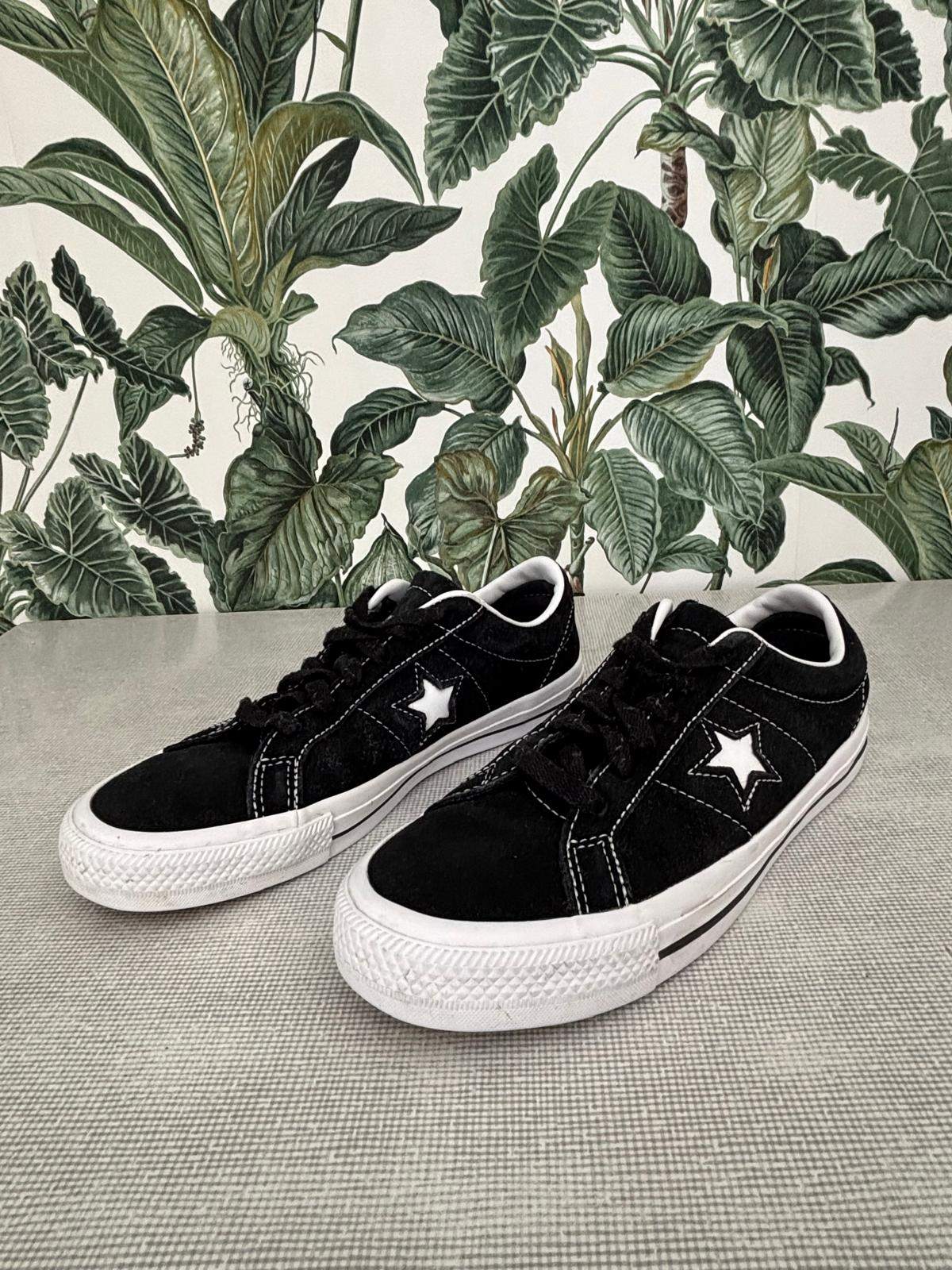 Converse Schuhe 38 Schwarz und Weiß