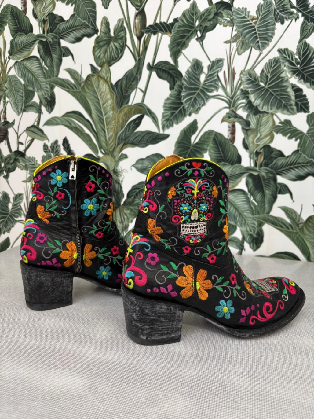 Mexicana Schuhe 39 Schwarz mit bunten Stickereien