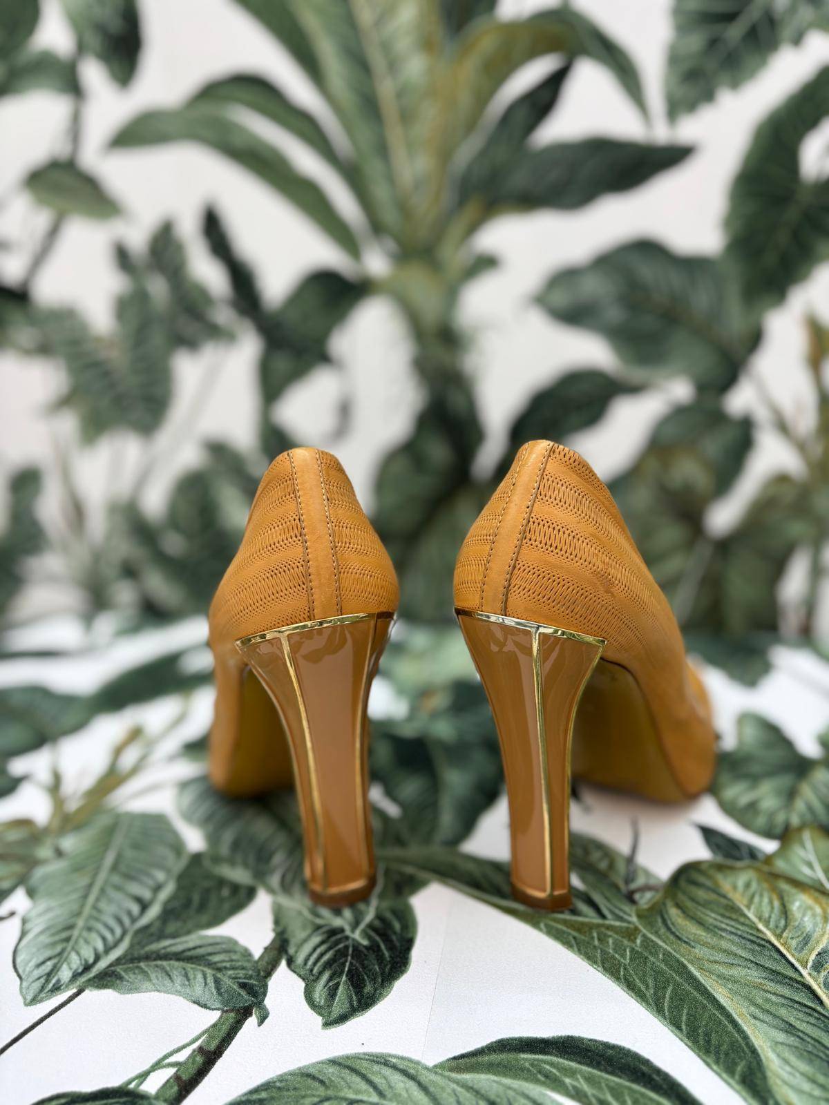 Fabi Schuhe 36 Senfgelb
