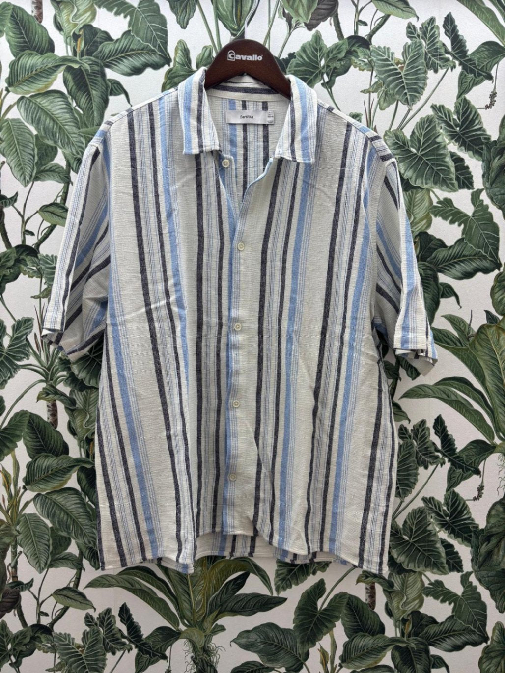 Bershka Hemd L Beige, Blau, Schwarz