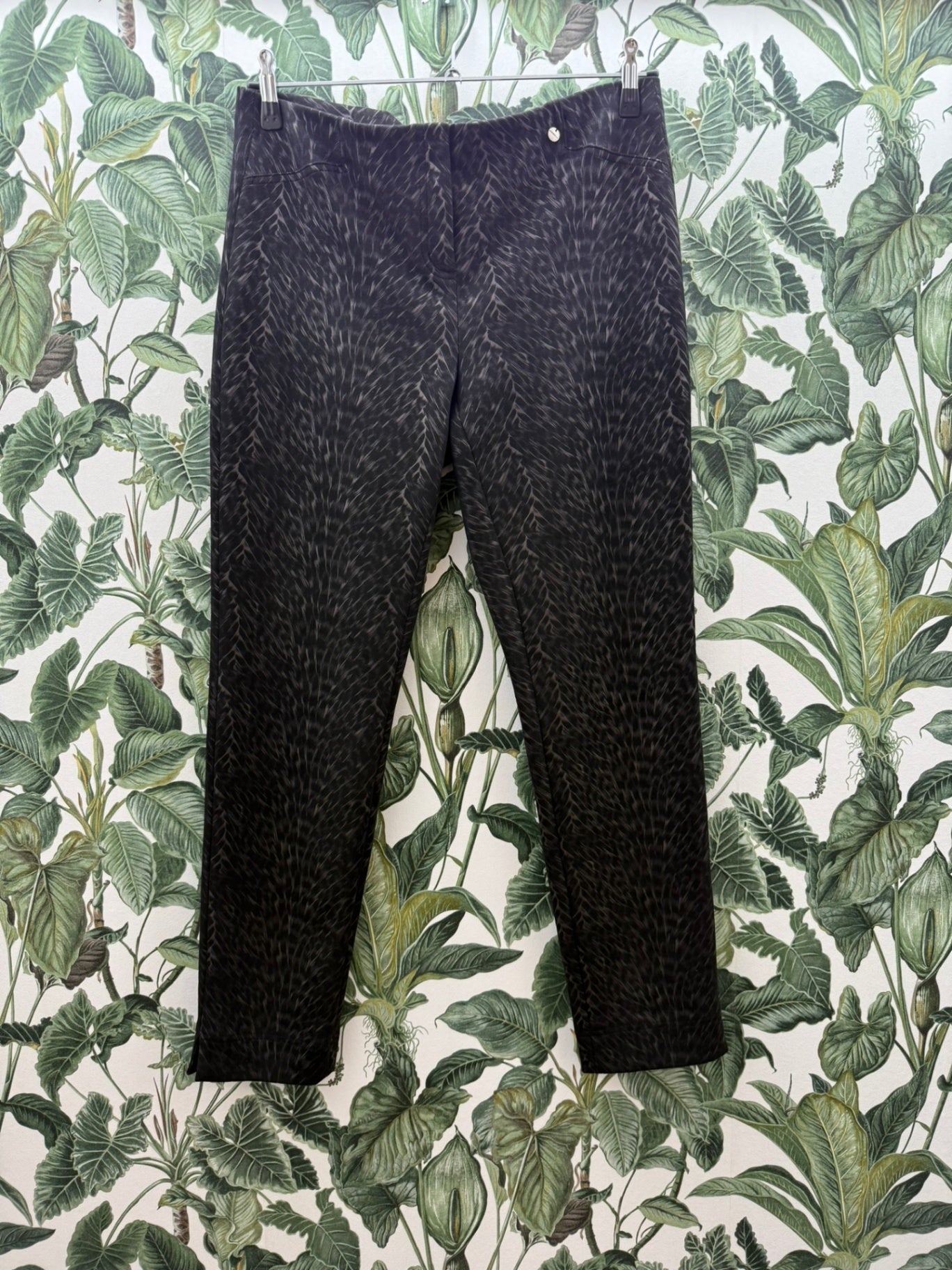 Robell Damen Hose 2XL Schwarz mit Leo-Print Muster