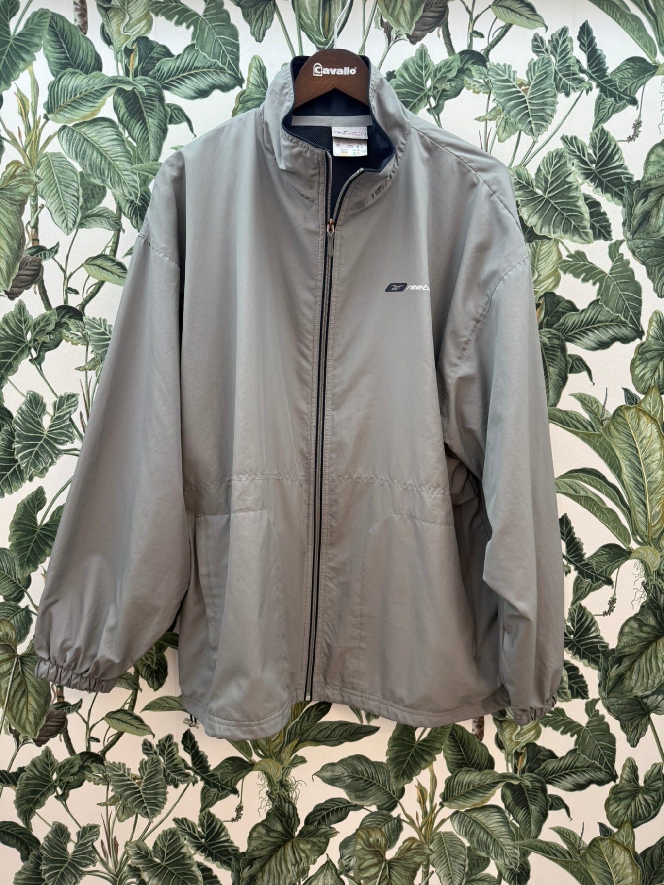 Reebok Trainingsjacke L Grau