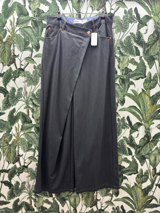 Bershka Damen - Hosen & Shorts 40 Grau