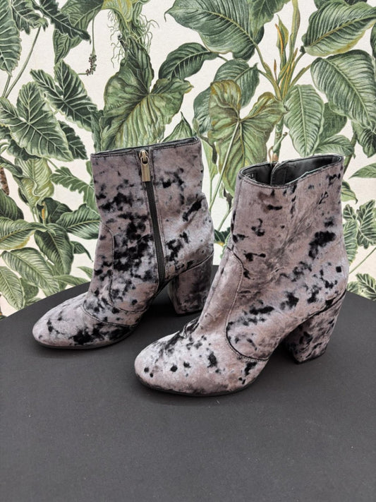 Kate Gray Damen - Stiefelette 41 Grau mit schwarzen Flecken