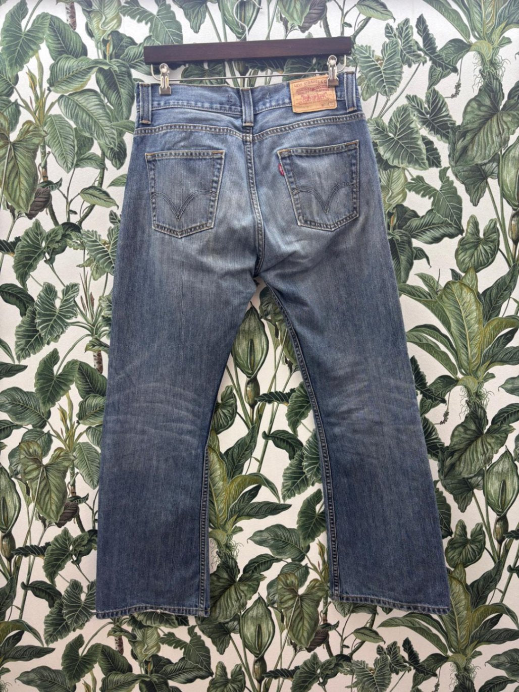 Levis 512 Bootcut Jeans W33-L32 Blau