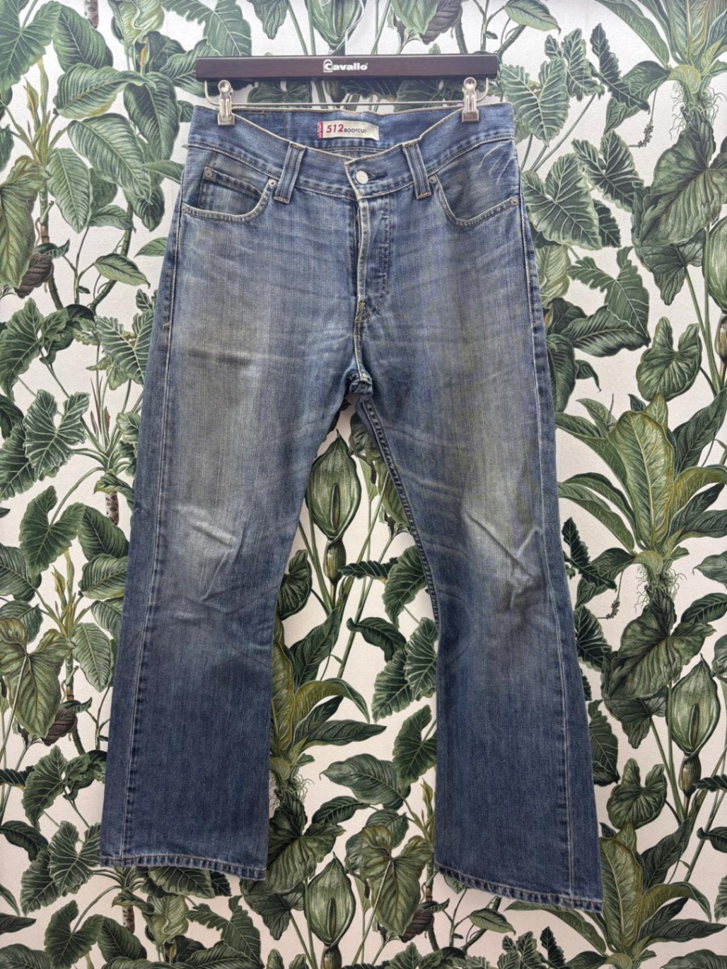 Levis 512 Bootcut Jeans W33-L32 Blau