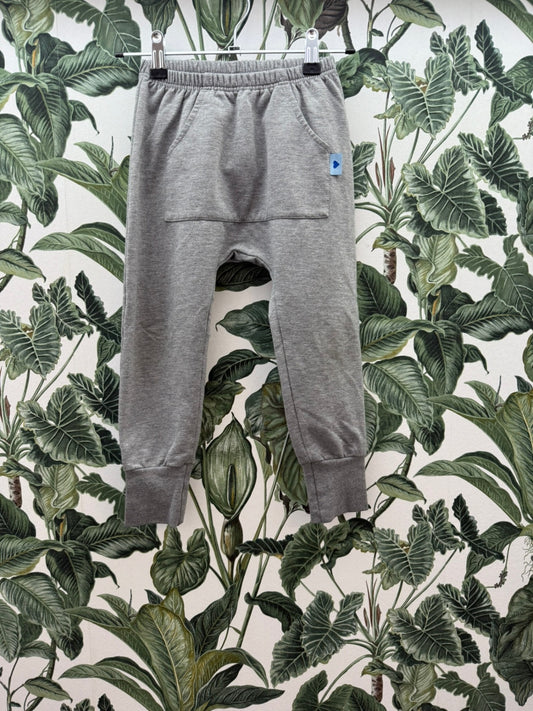 Herzilein Jogginghose 110-116 XS Grau