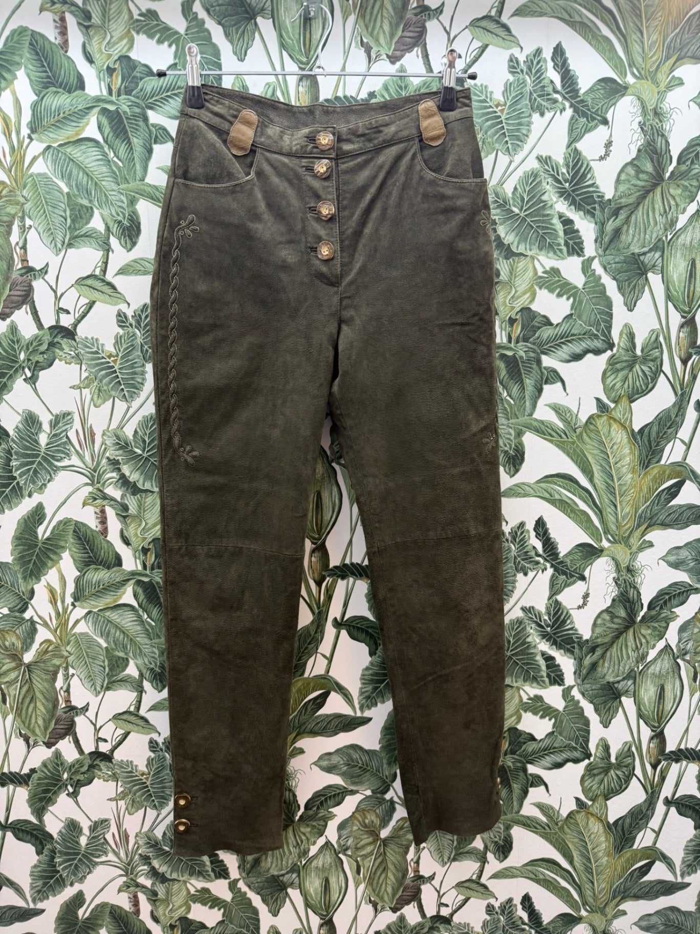 Landhausmode Damen Trachtenlederhose M Olivgrün
