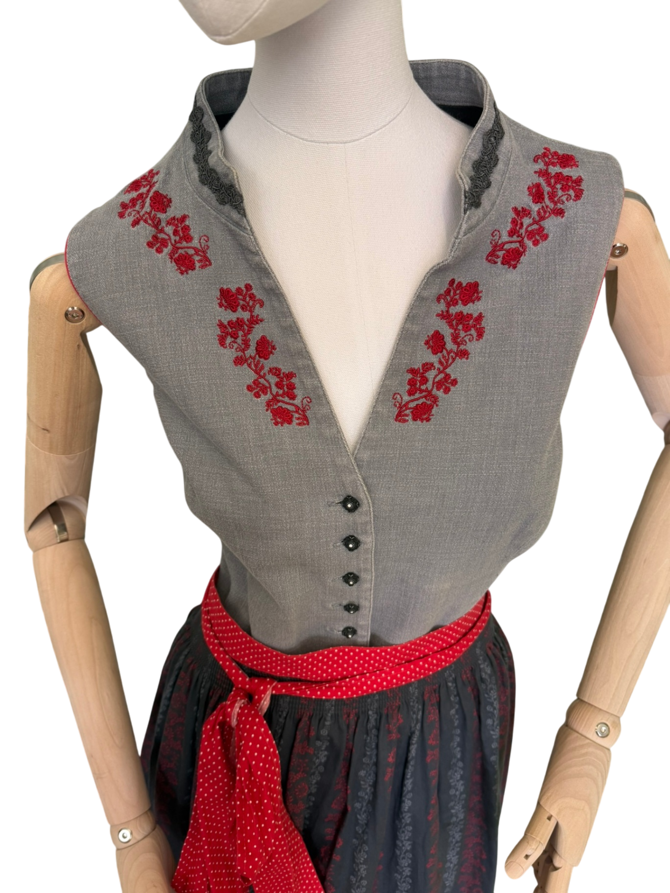 Alpina Dirndl mit roter Stickerei XL Grau, Rot, Schwarz