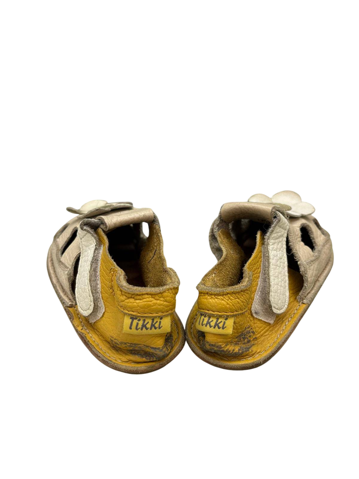 Tikki Schuhe 22 Beige und Gelb