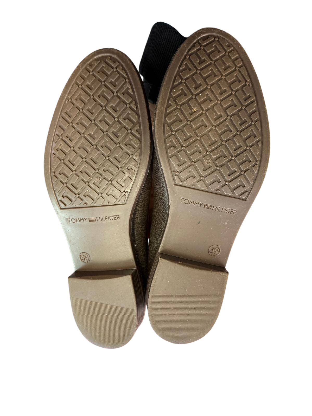 Tommy Hilfiger Gummi 39 Grau Grün mit Monogramm-Print Gummistiefletten