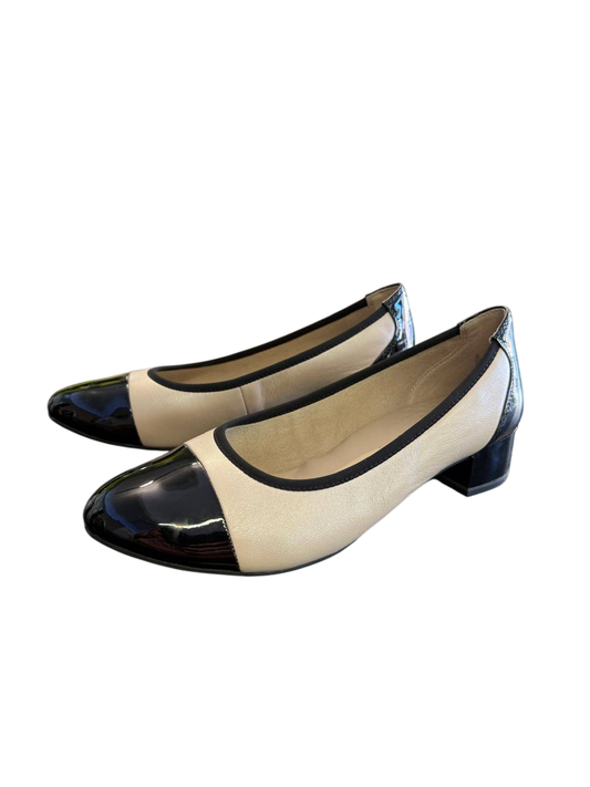 Caprice Schuhe 40 Beige und Schwarz